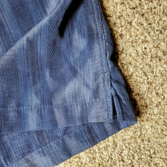 Van Heusen Men's Navy Blue Short Sleeve Button Up Dress Shirt Size XLT 17-17.5 - Picture 10 of 15
